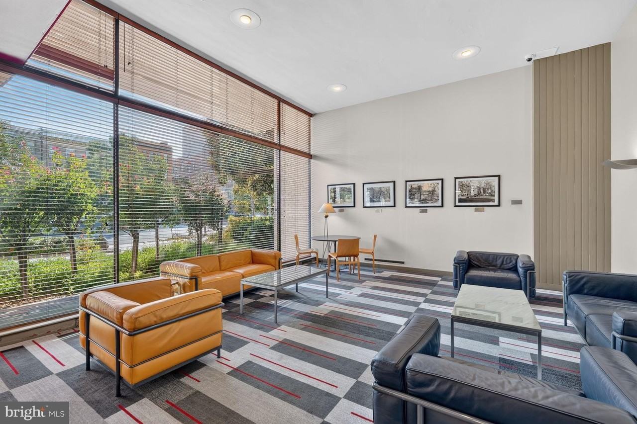 1711 Massachusetts Ave Nw #510 - Photo 2 of 25