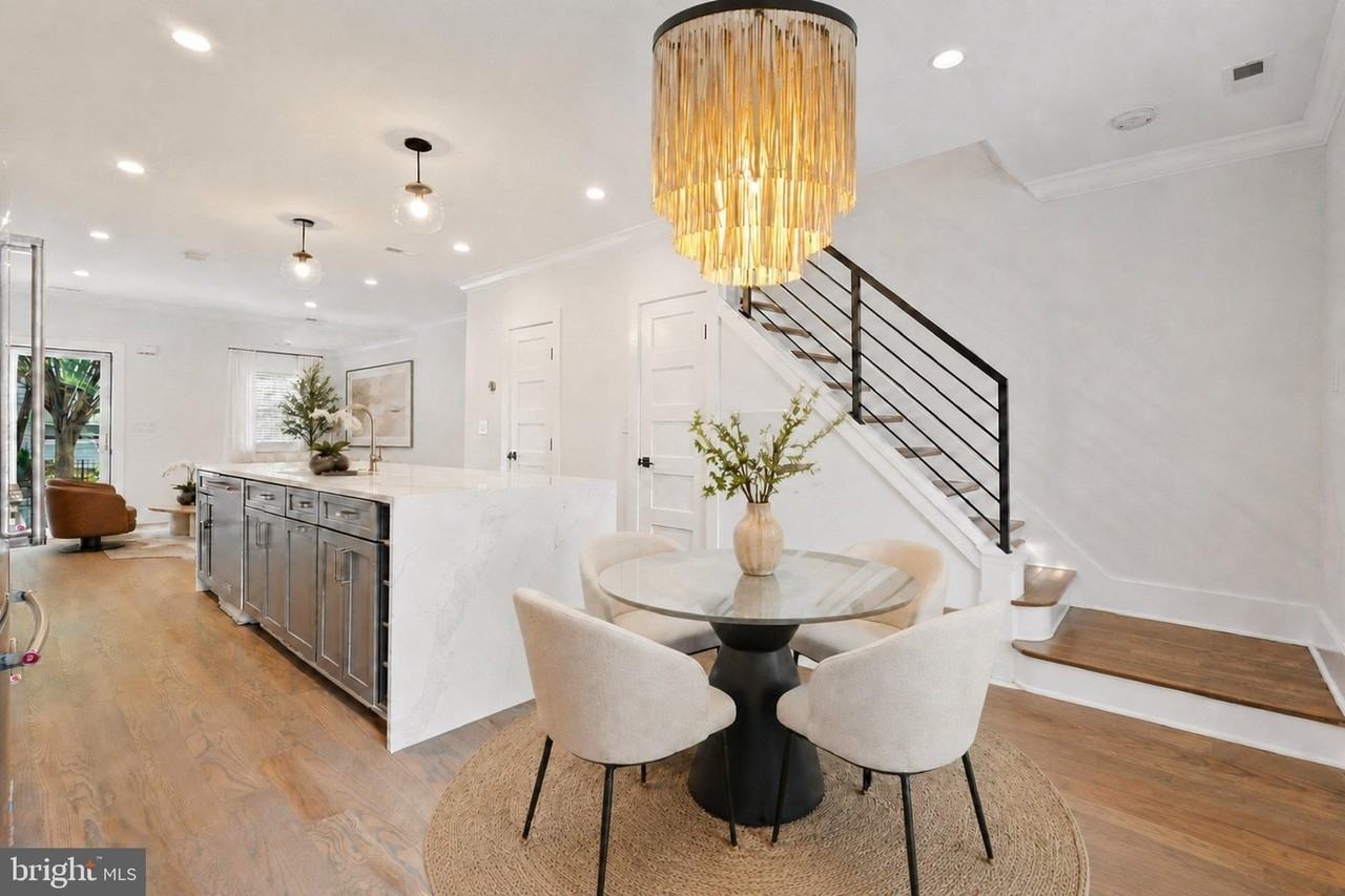 477 Ridge St Nw - Photo 5 of 17