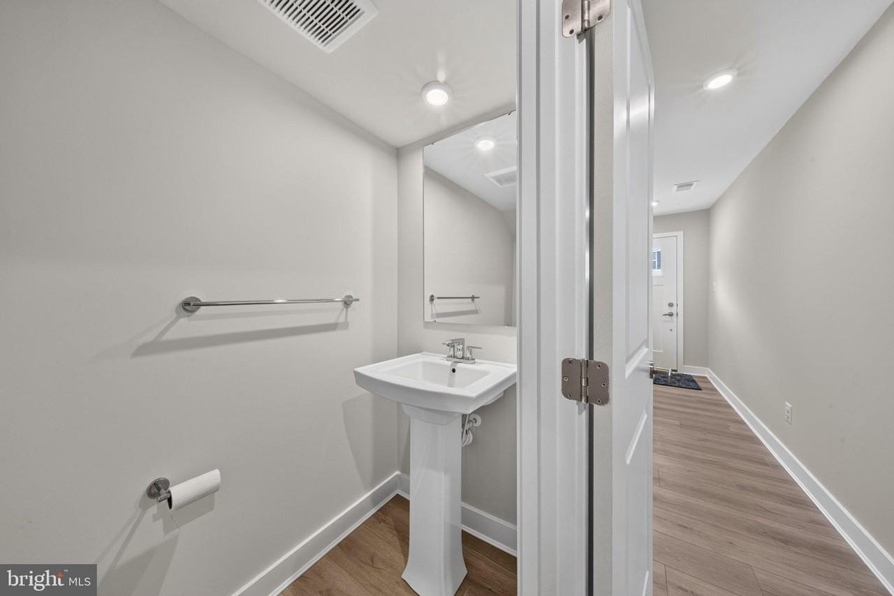 1863 Bergerac Ct - Photo 6 of 39