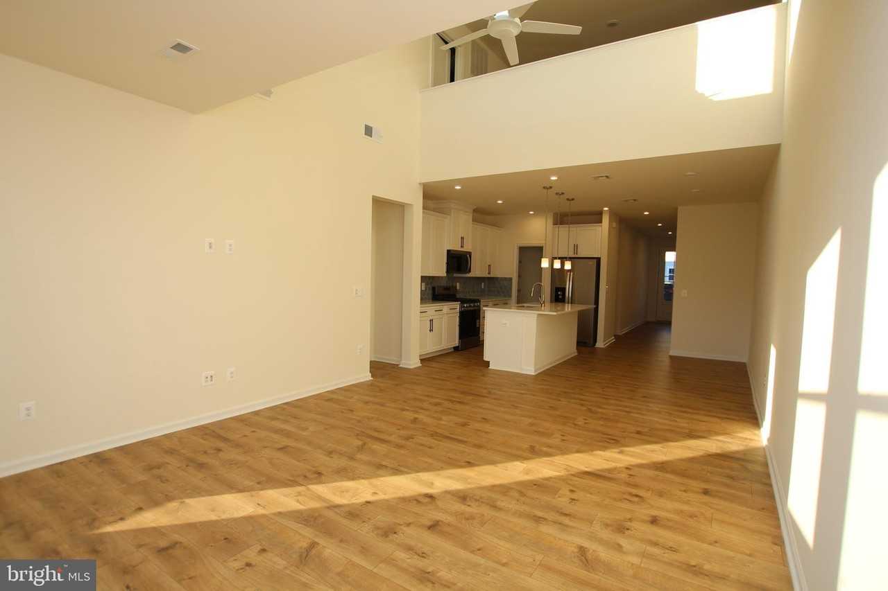 390 Scranton Ln - Photo 6 of 14