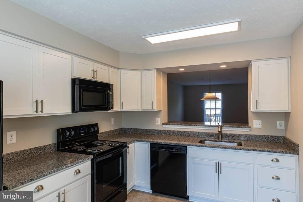 344 Honey Locust Ct - Photo 2 of 21