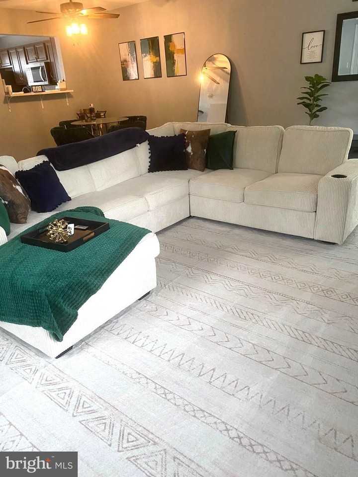 4108 Apple Leaf Way #5 - Photo 6 of 19