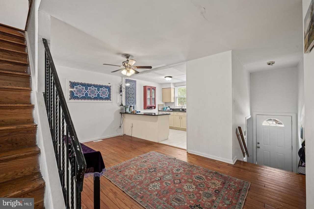 141 Laureba Ave - Photo 6 of 20