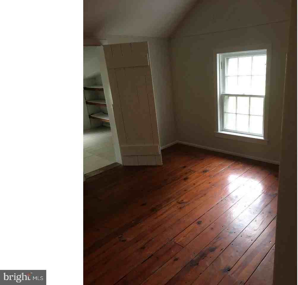 314 Goat Hill Rd #2 - Photo 6 of 8