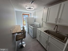 322 S Broad St #3 - Photo 1 of 1