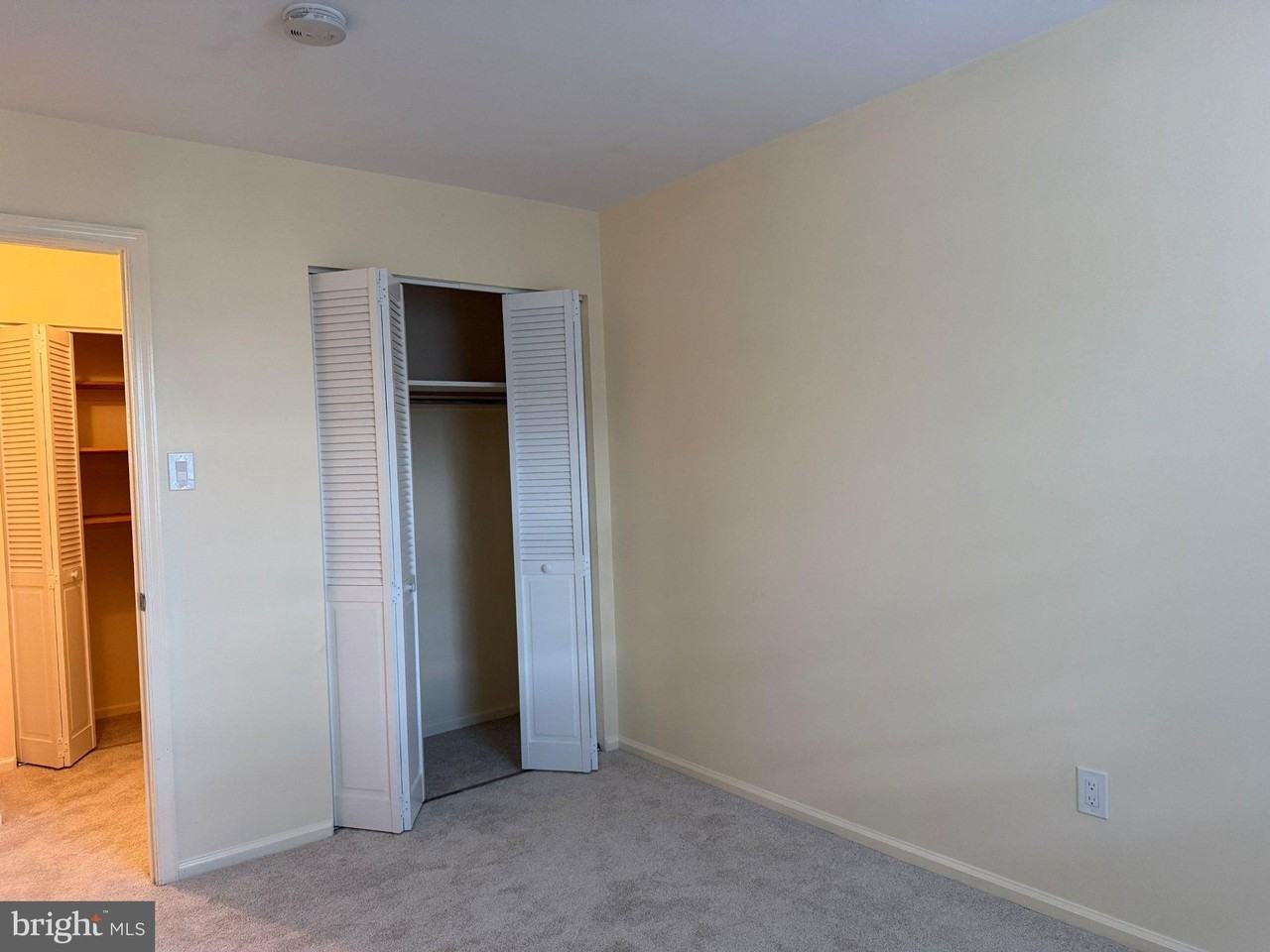 38 E State St #REAR - Photo 4 of 8