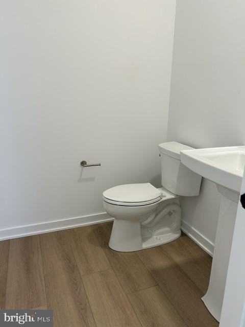 608 Kemlyn Rd - Photo 6 of 23