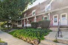 328 W 5th St - Photo 1 of 1
