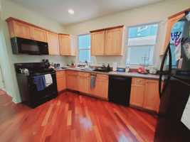 featured image of 71 Grove St #1