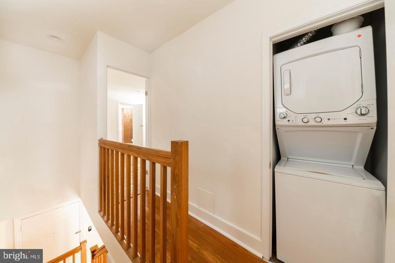 1912 Spruce St #4F - Photo 7 of 16