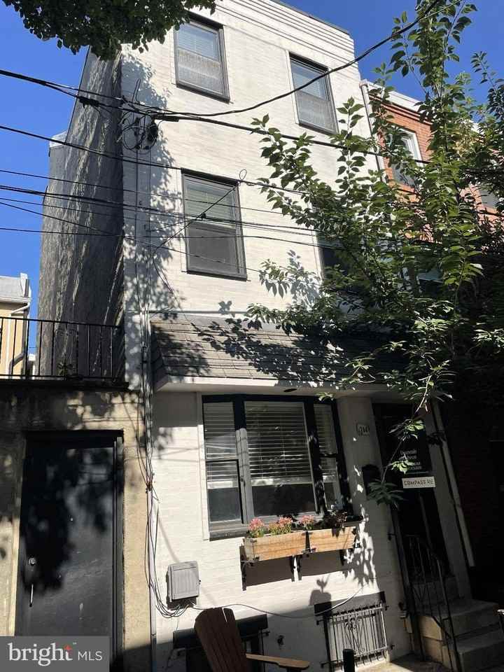 714 S Percy St - Photo 2 of 23