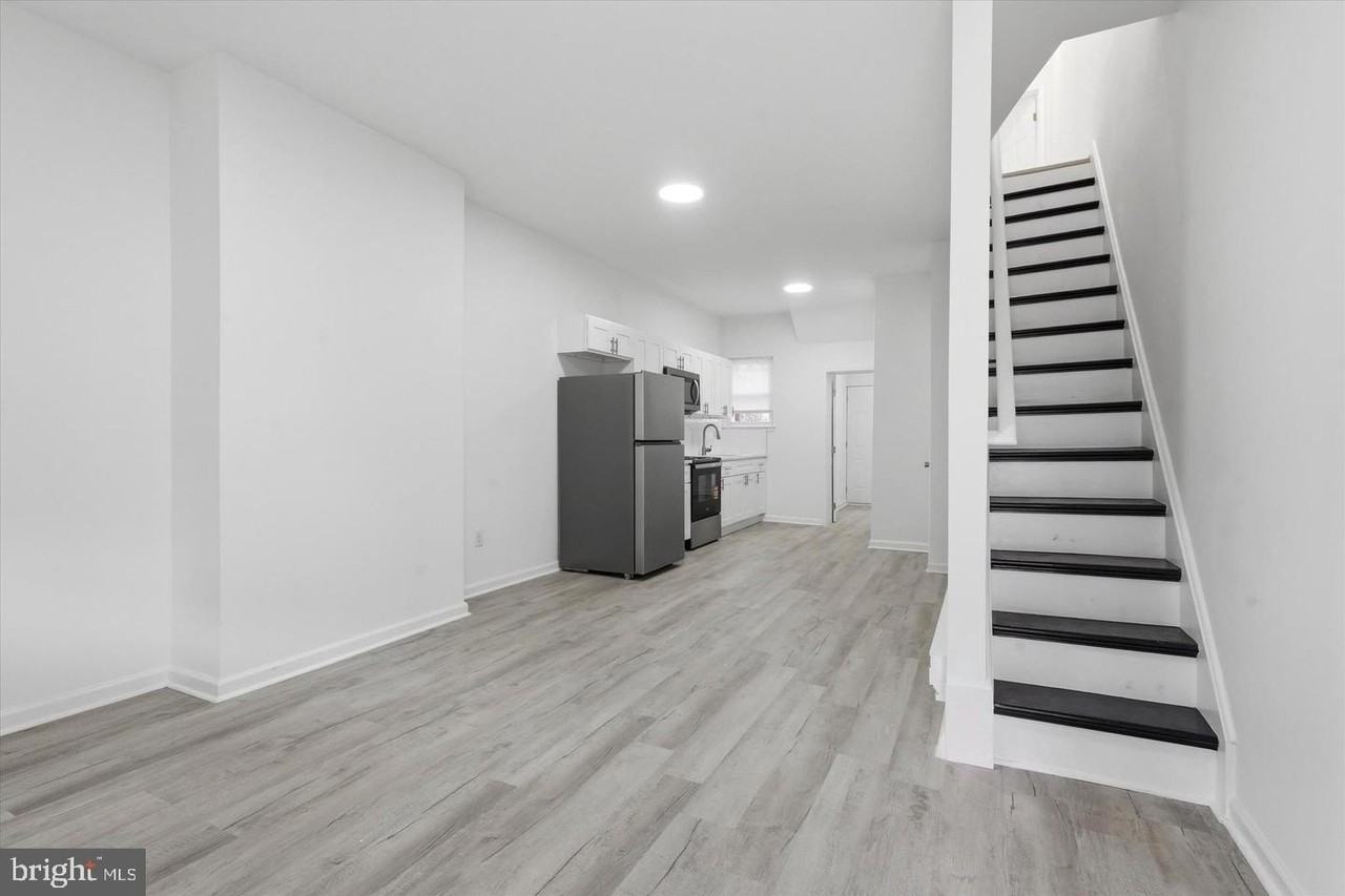 5715 Malcolm St - Photo 2 of 14