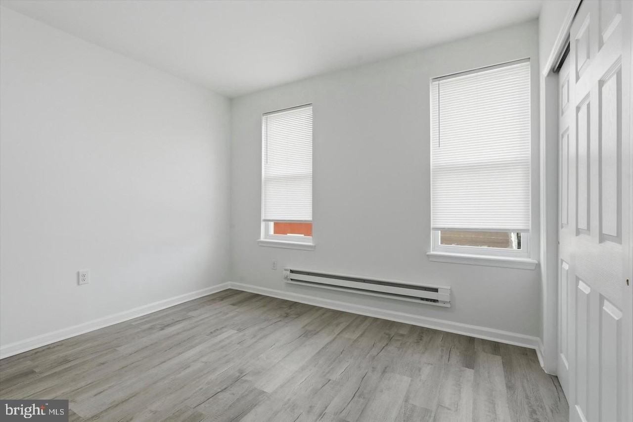 5715 Malcolm St - Photo 3 of 14