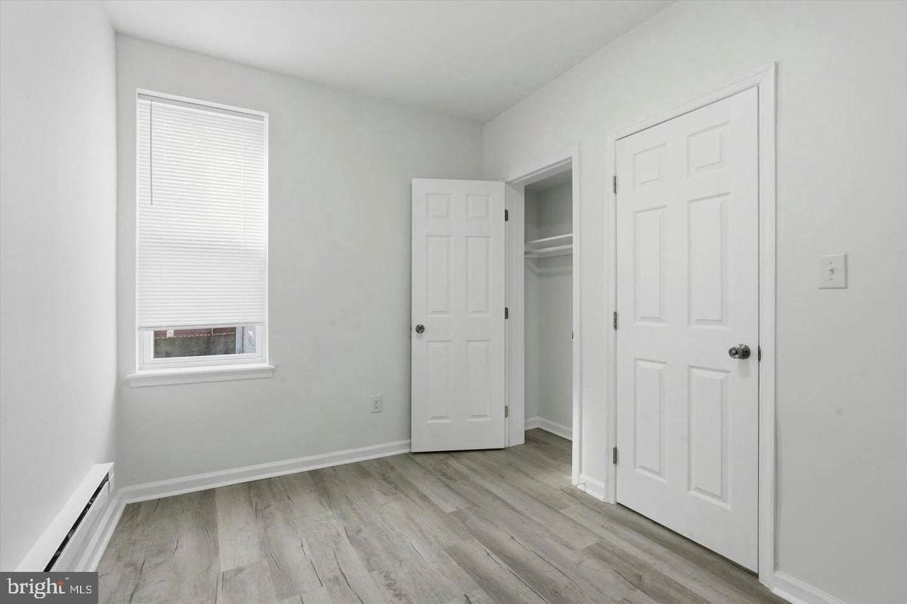 5715 Malcolm St - Photo 7 of 14