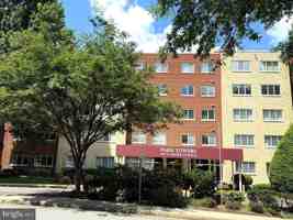 featured image of 200 N Maple Ave #507