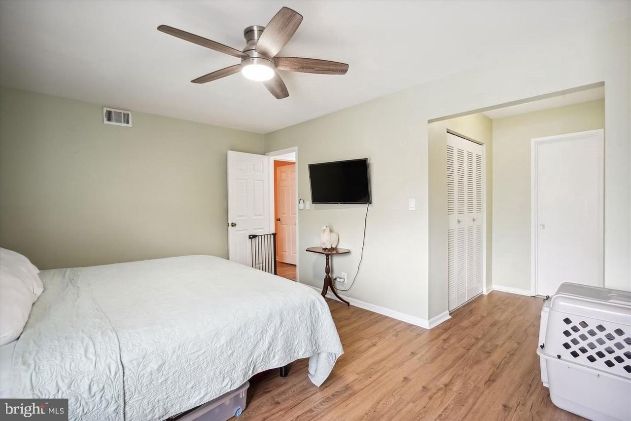 7804 Dassett Ct #104 - Photo 2 of 13
