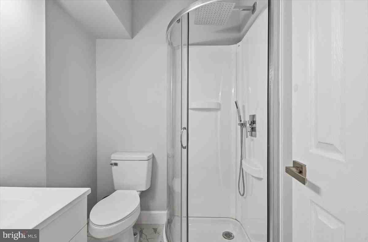 43092 Francis Sq - Photo 6 of 50