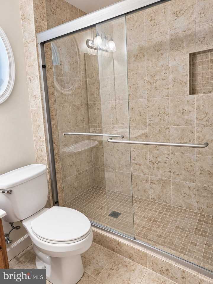 605 S Maple Ave - Photo 7 of 8