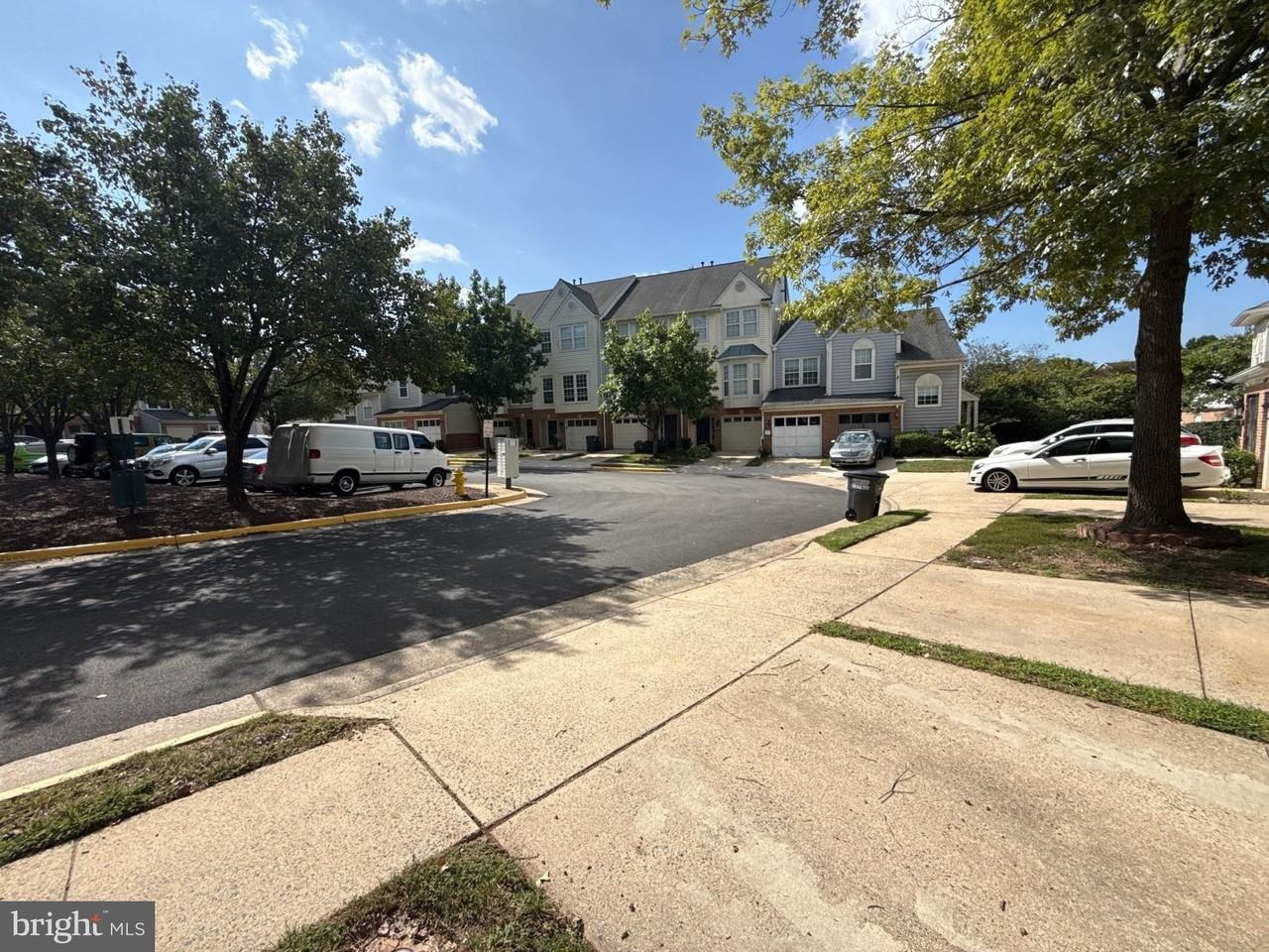 3969 Cressida Pl - Photo 3 of 25