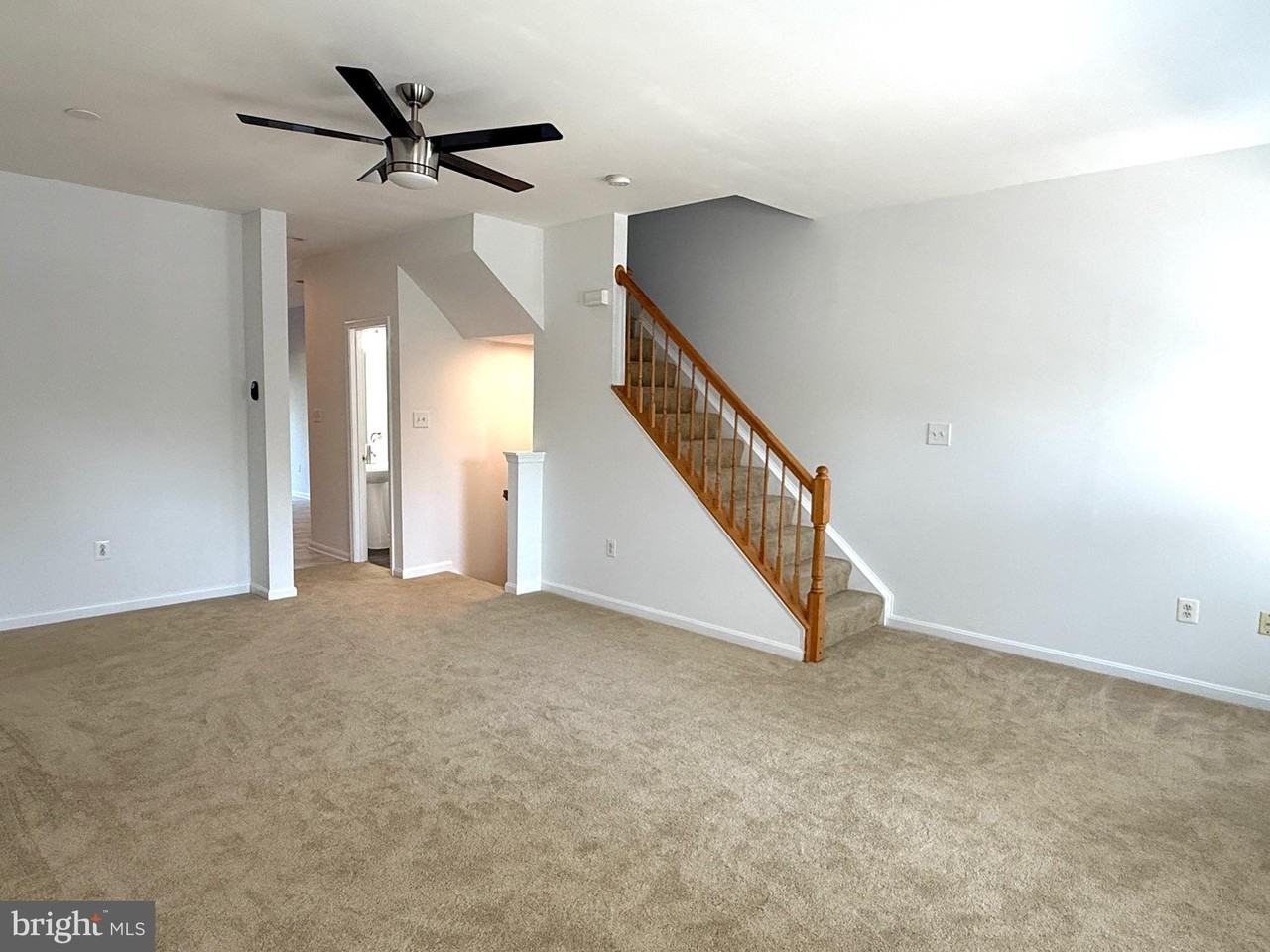 3969 Cressida Pl - Photo 5 of 25