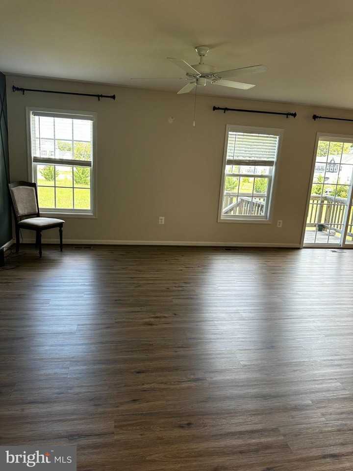 4203 Flanders Ct - Photo 3 of 49