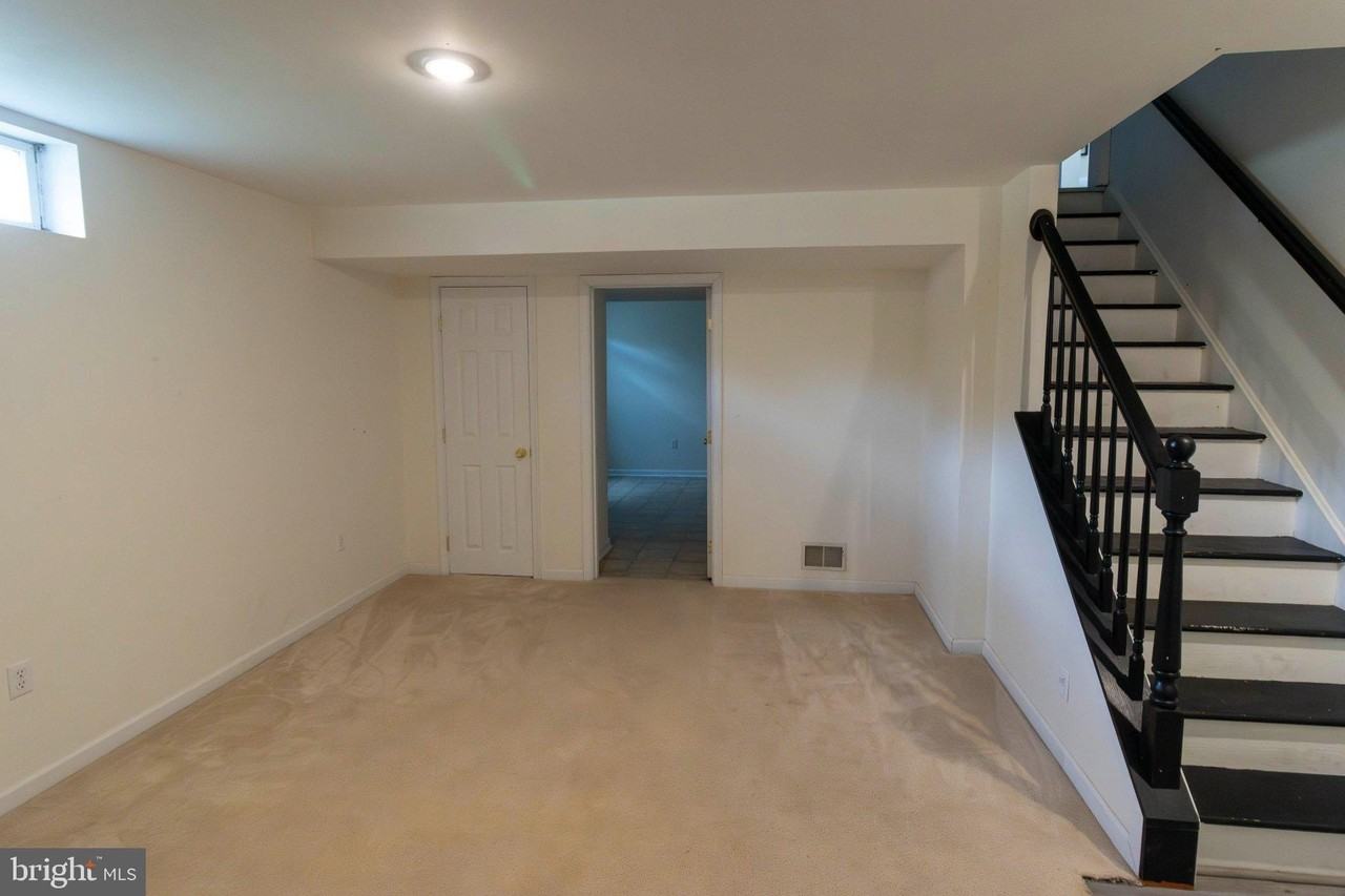 4 Fieldstone Ct #BS - Photo 3 of 18