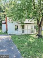 featured image of 3273 Valley Rd