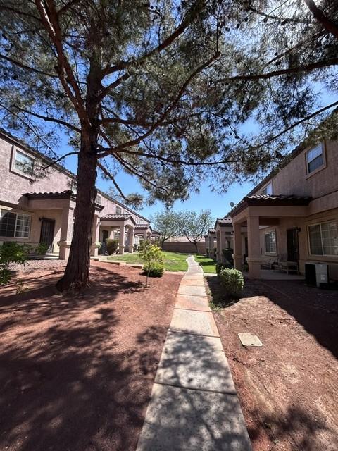 2501 Sierra Luna Ave #102 - Photo 3 of 30