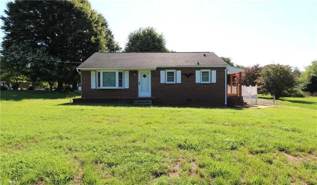 5611 Windy Hill Dr - Photo 2 of 20
