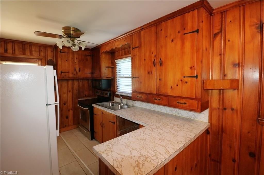 5611 Windy Hill Dr - Photo 6 of 20