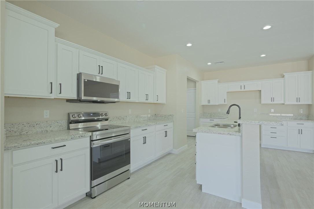 2213 E Hayden Way - Photo 6 of 31