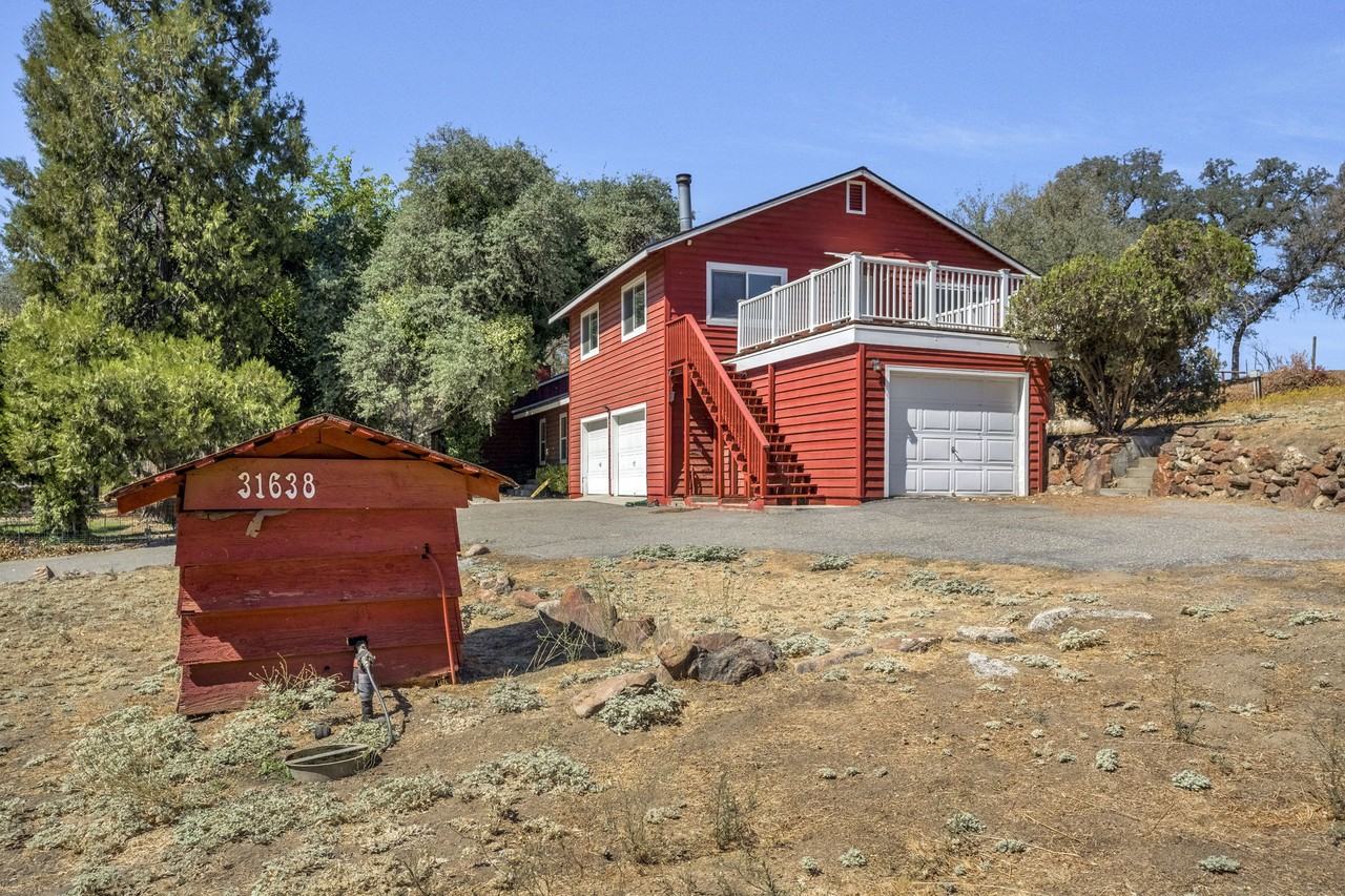 31638 Lodge RoadUnit B #1 - Photo 2 of 16