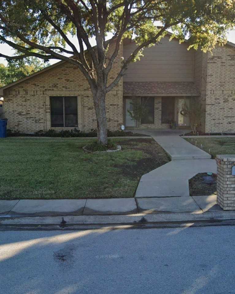 341 Dogwood Dr