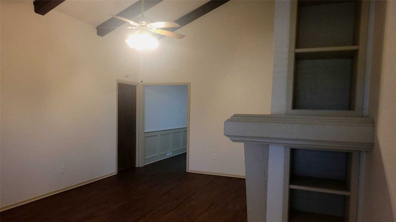 341 Dogwood Dr - Photo 3 of 23
