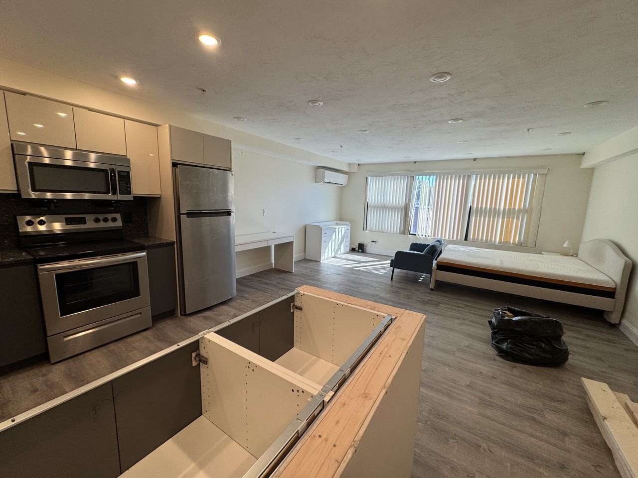 1028 Commonwealth Ave #406
