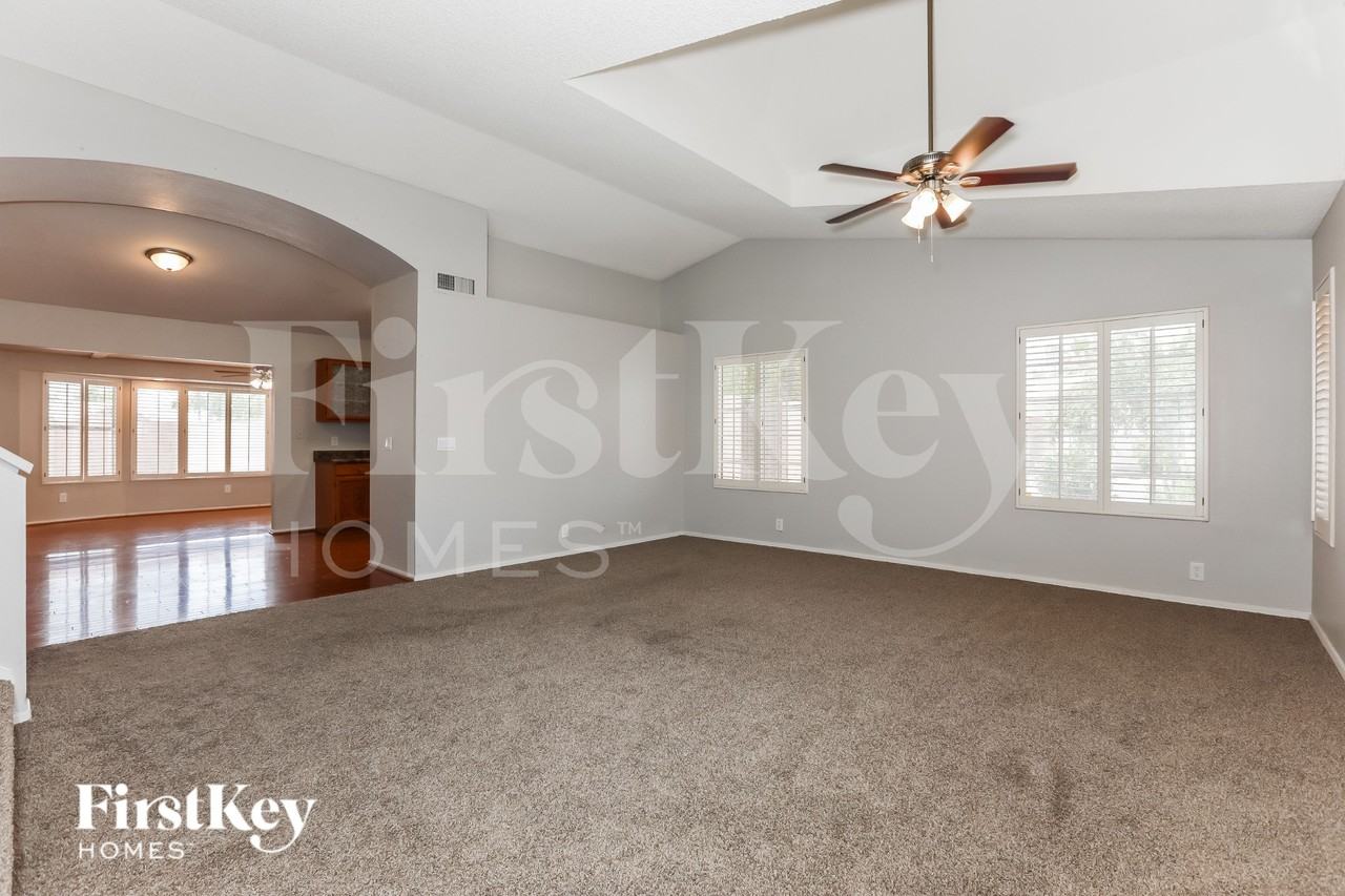 1333 N Higley Rd #24 - Photo 2 of 16