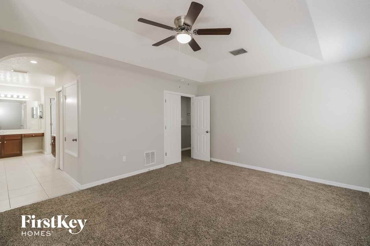 8205 Cypress Breeze Way - Photo 7 of 15