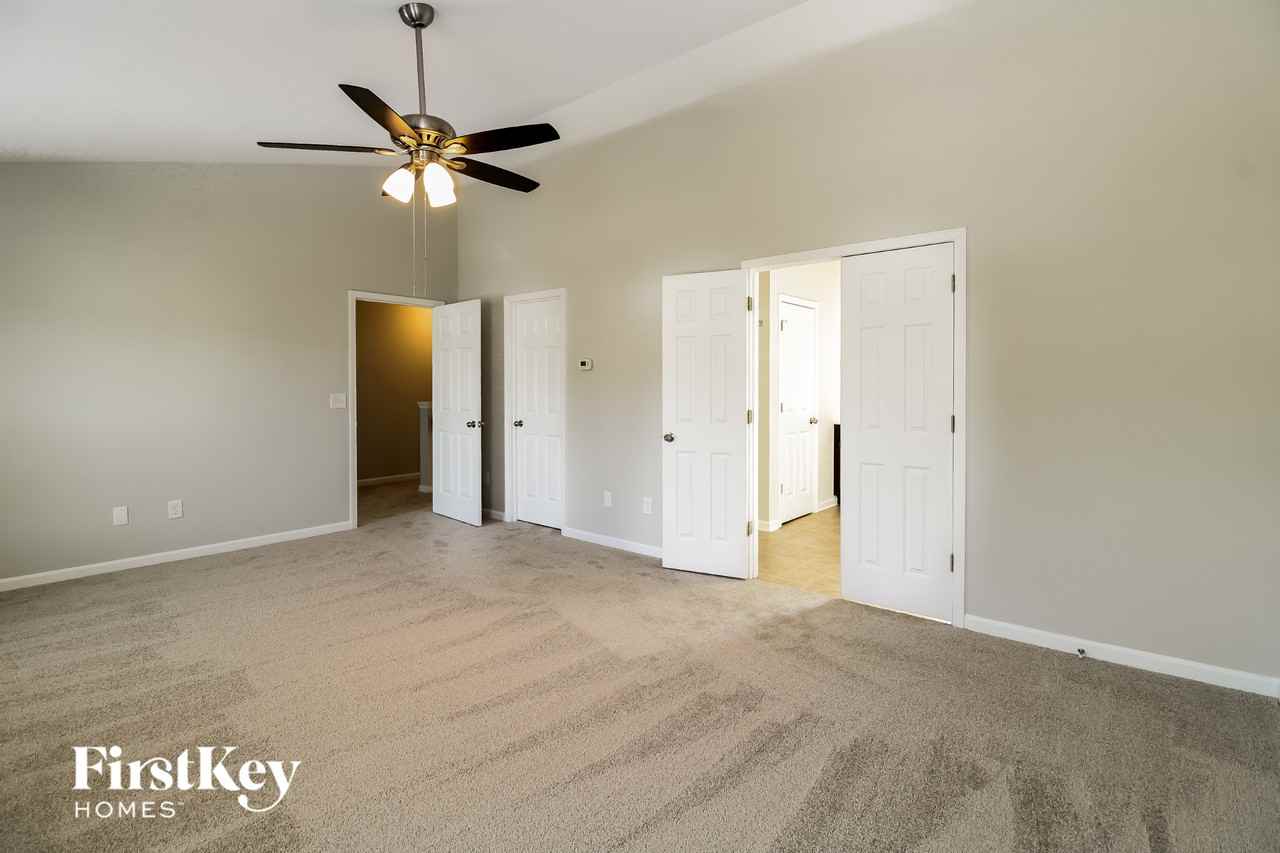 5903 Landerwood Dr - Photo 7 of 15