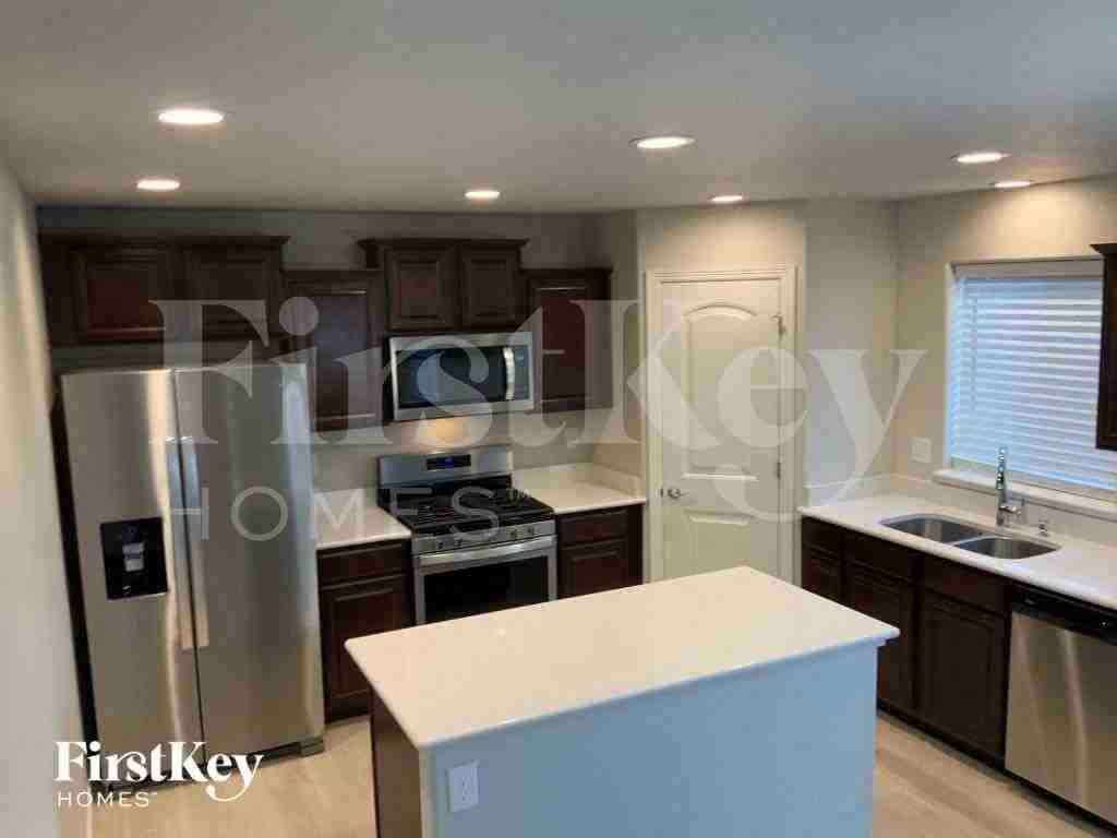 6846 Volga Dr - Photo 2 of 21