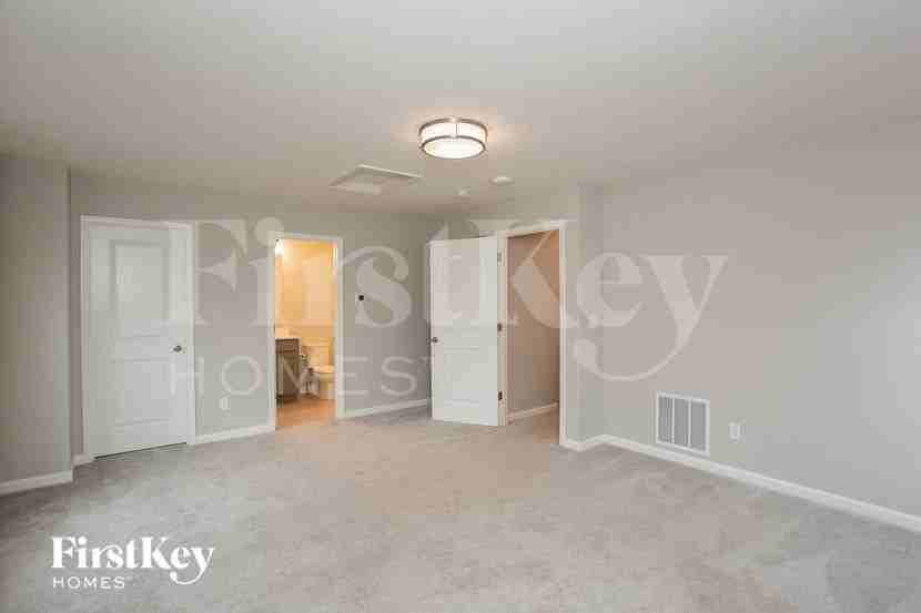 1542 Cloverdon Dr - Photo 6 of 15