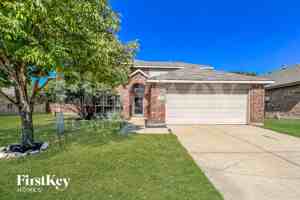featured image of 324 Highland Valley Ct