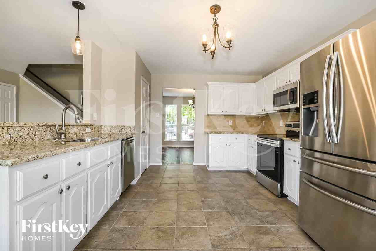 324 Highland Valley Ct - Photo 6 of 15