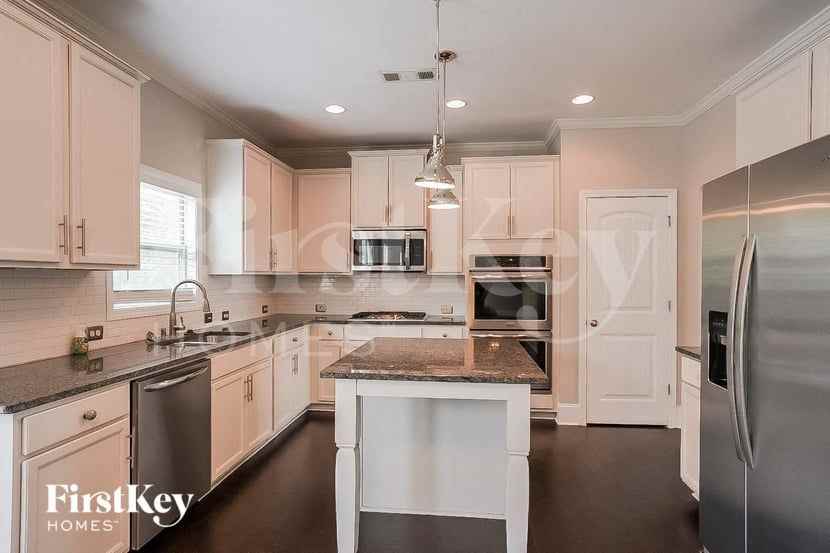 2736 Bluestone Dr Sw - Photo 6 of 15