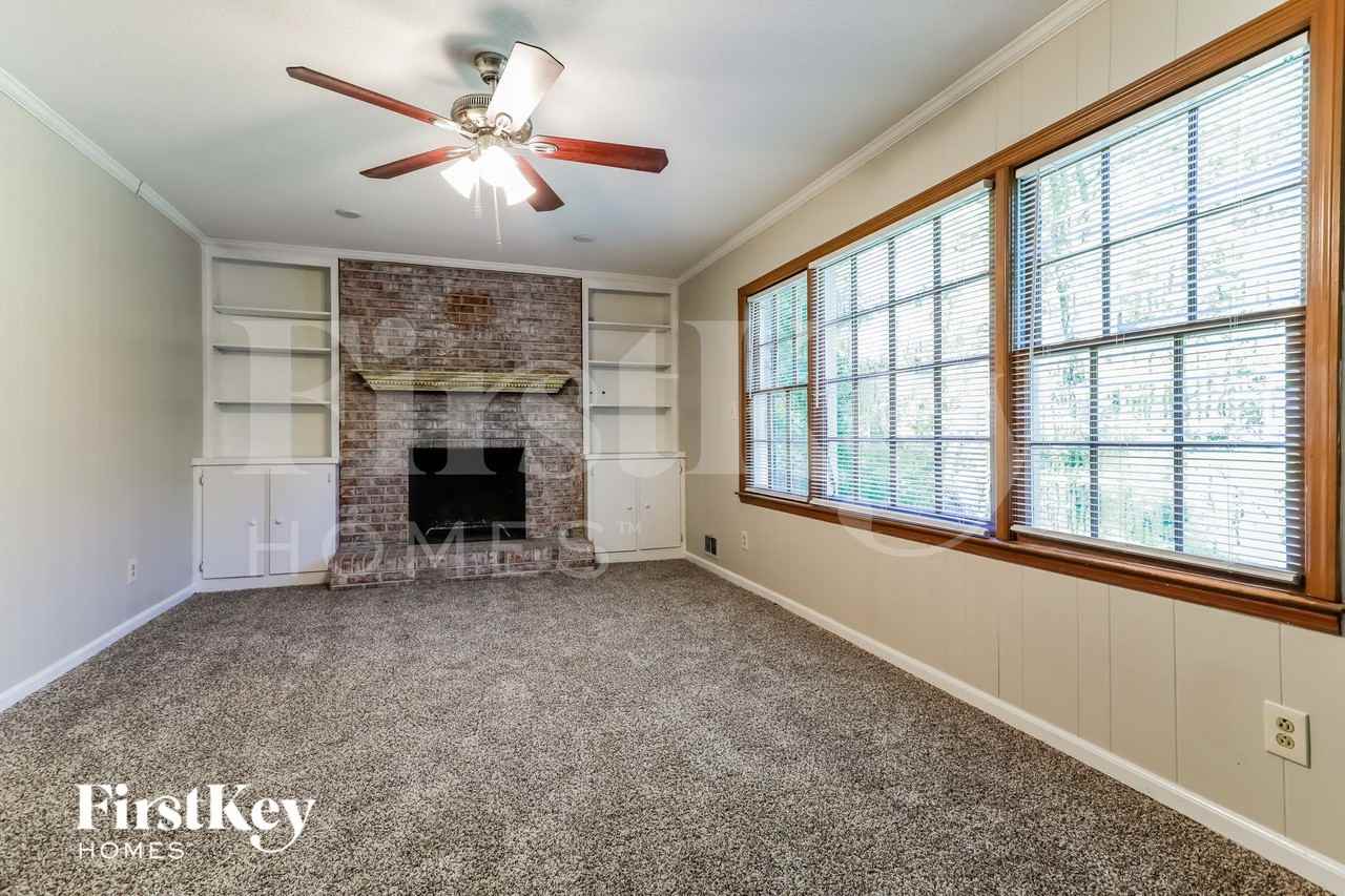5291 Antelope Ln - Photo 2 of 15