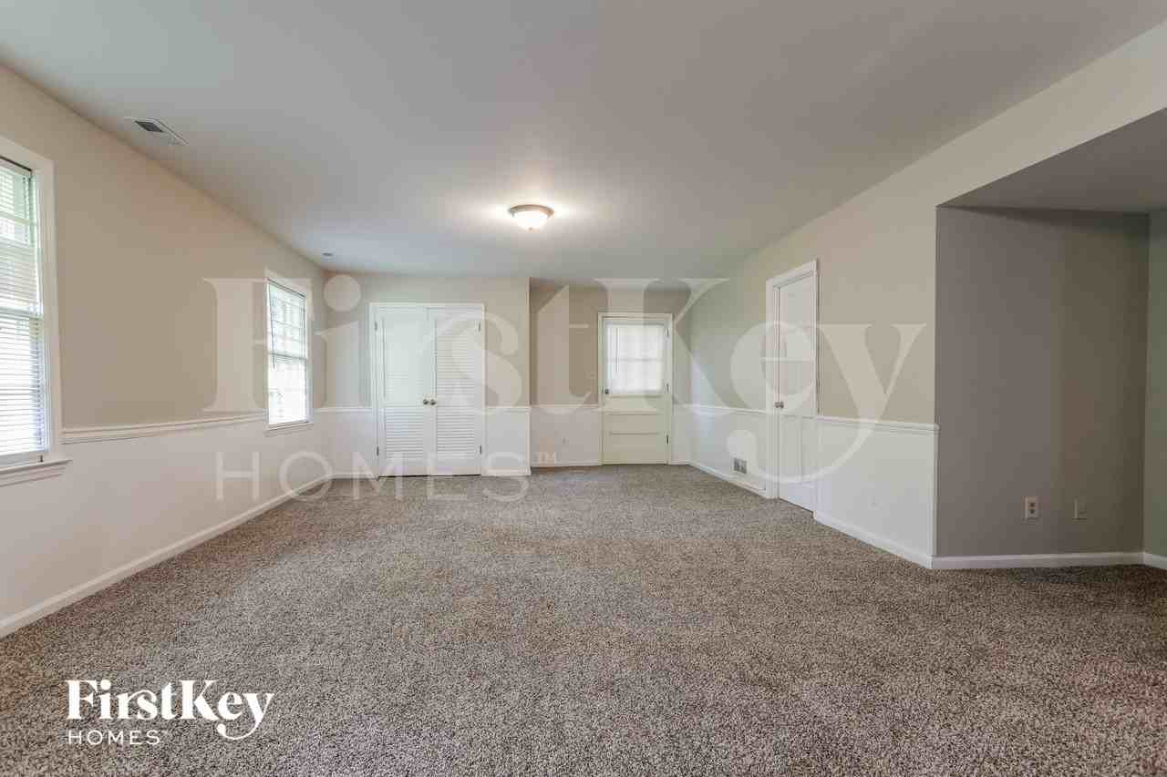 5291 Antelope Ln - Photo 3 of 15