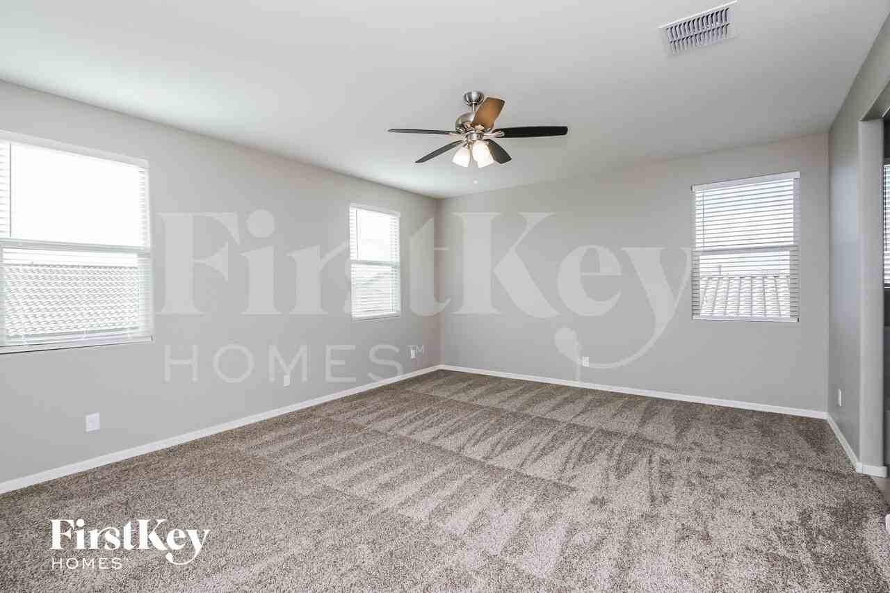 2017 W Tobias Way - Photo 7 of 15
