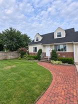 306 Peters Ave - Photo 1 of 1