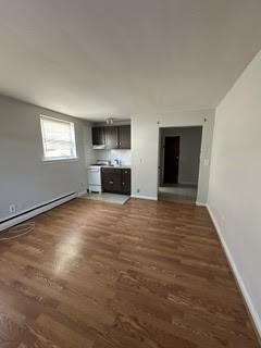 2116 Stanley Ter - Photo 3 of 9