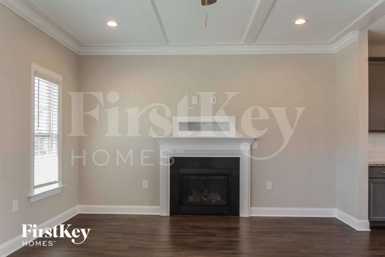 143 Douglas Fir Pl - Photo 2 of 15