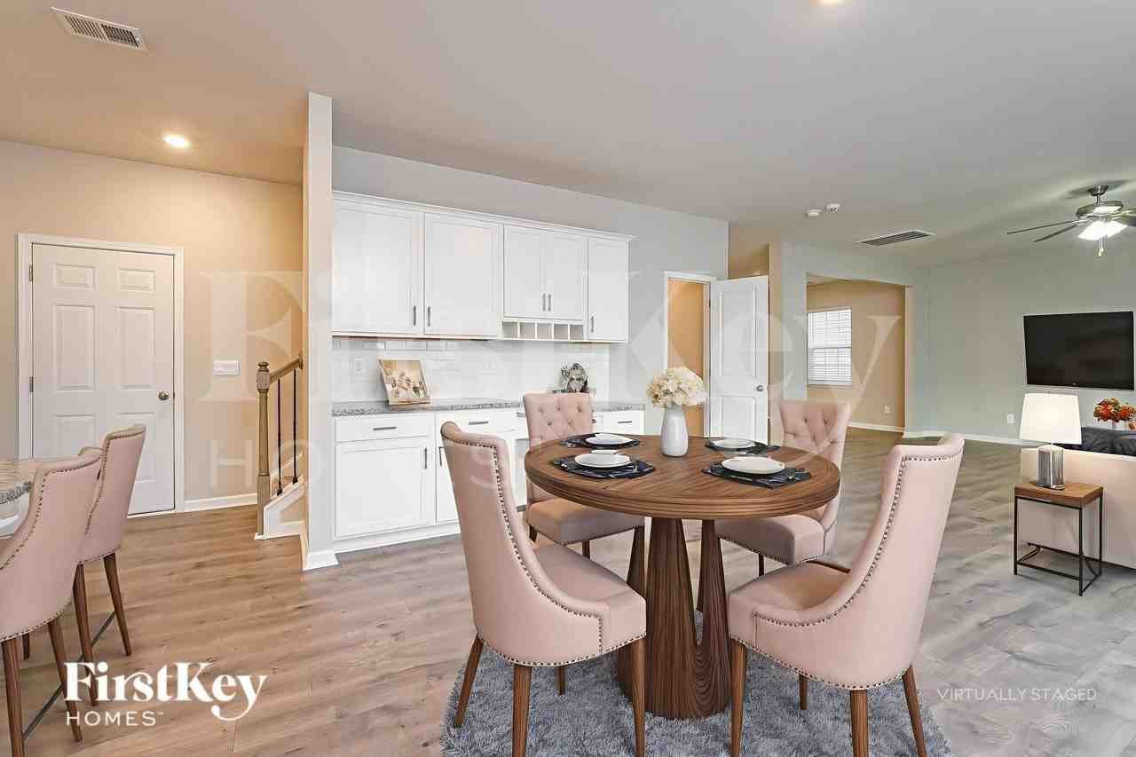 134 Rhett Ave - Photo 6 of 19